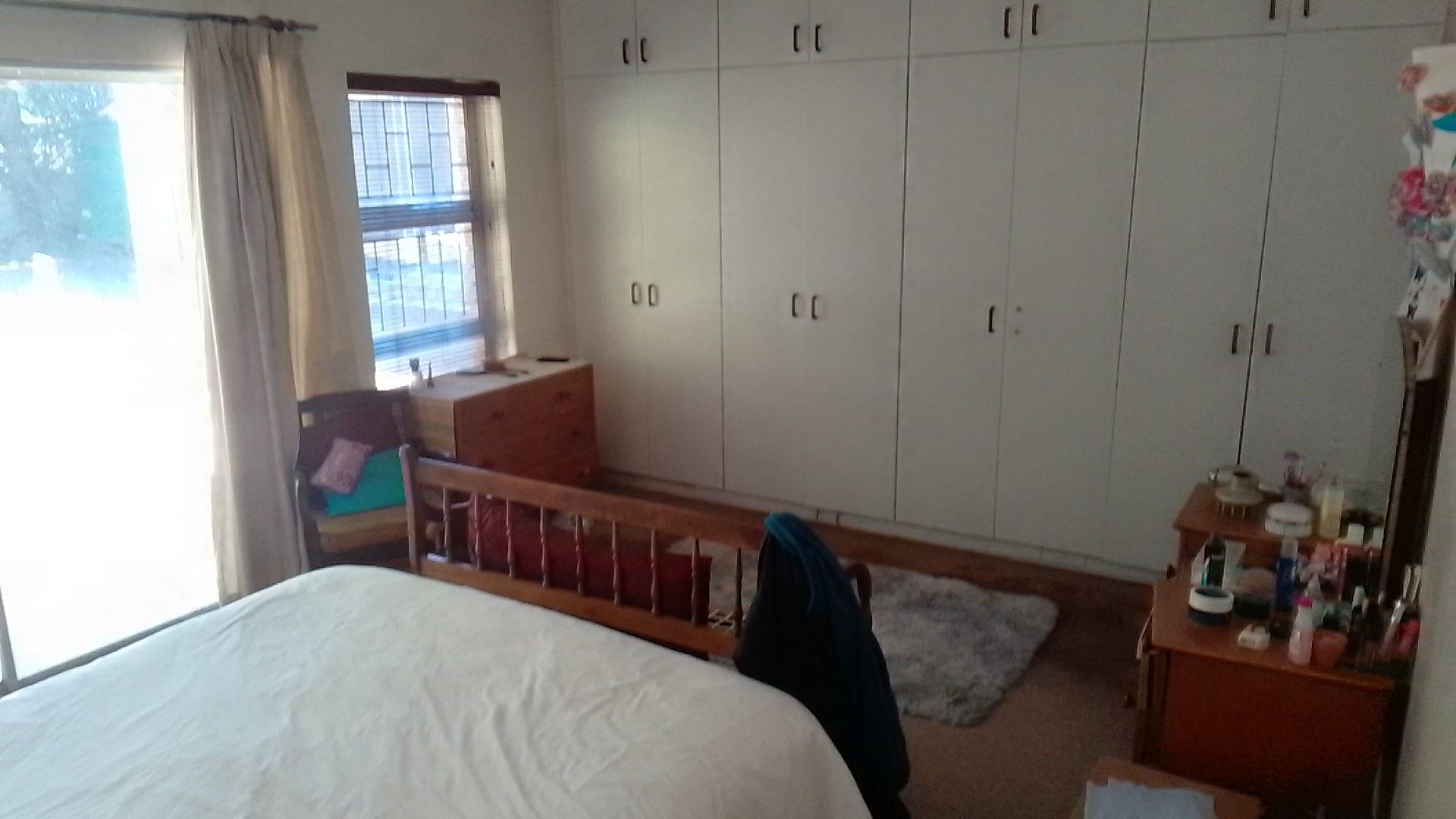 754749_Main_Bedroom_2.jpeg