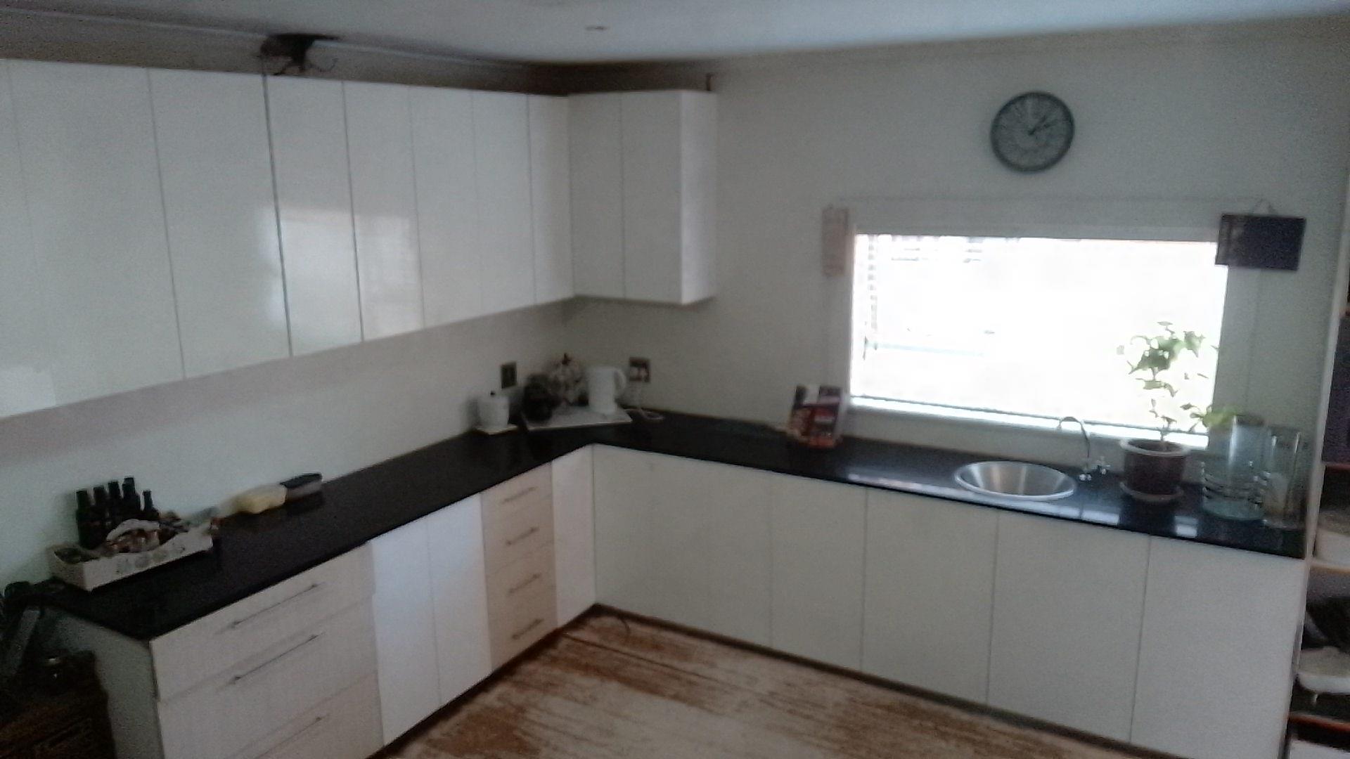 754749_kitchen_4.jpeg